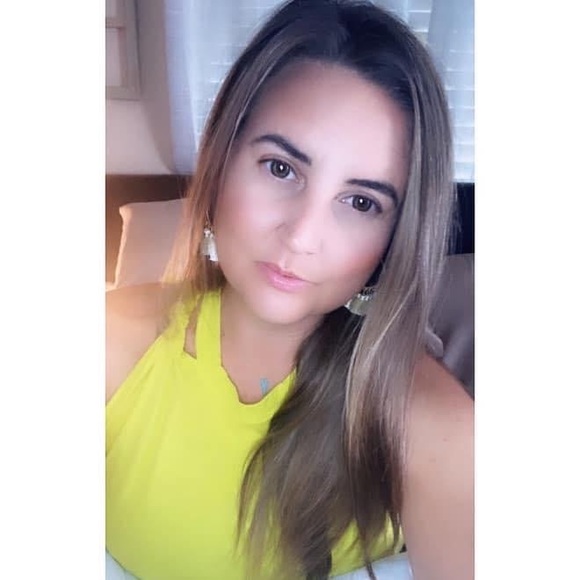 Meet your Posher, Ashley - Picture 4 of 9